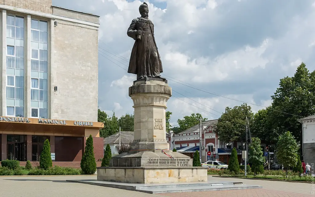 MateoReisen în Orhei – călătorii confortabile din inima Moldovei spre Europa. Tradiție și modernitate în mișcare.​